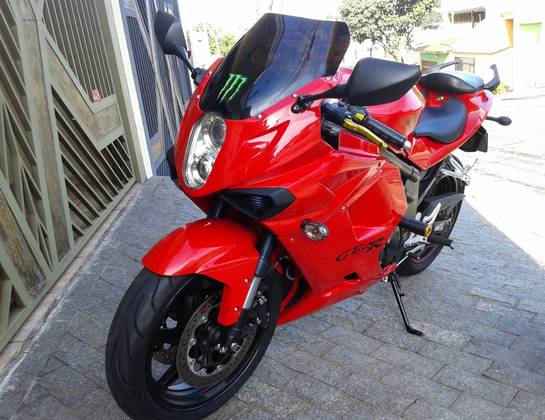 KASINSKI COMET GT 650R 